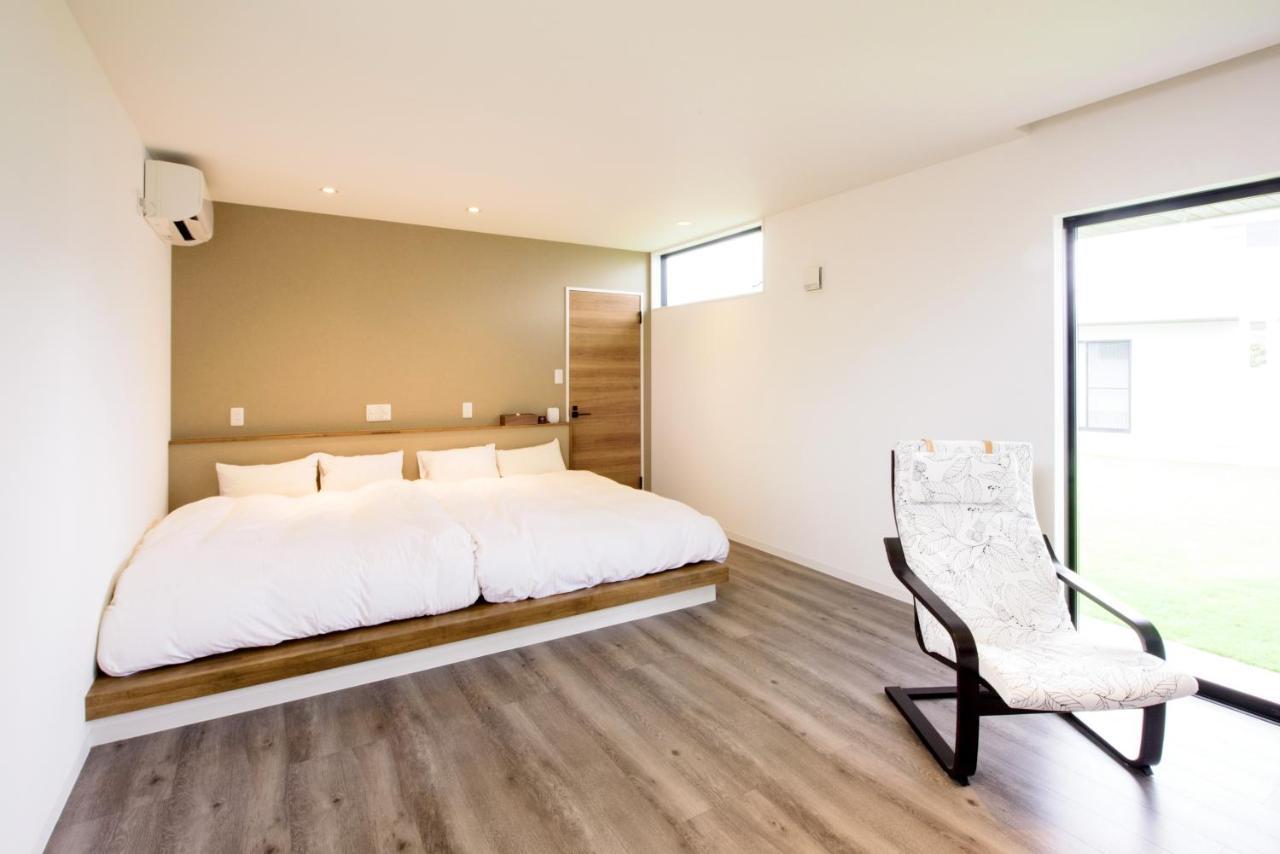 Le.Blanche Hotel Minamiawaji Buitenkant foto