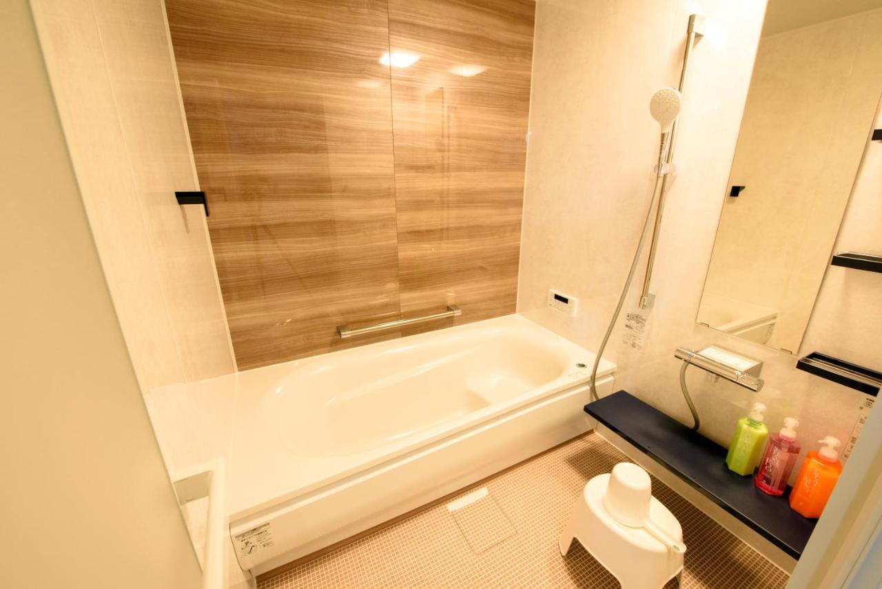 Le.Blanche Hotel Minamiawaji Buitenkant foto