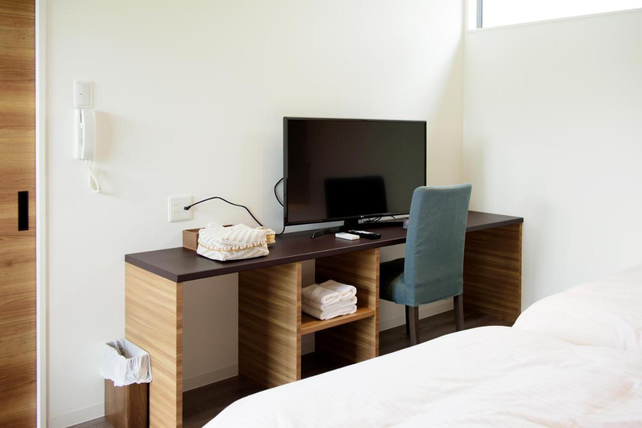 Le.Blanche Hotel Minamiawaji Buitenkant foto